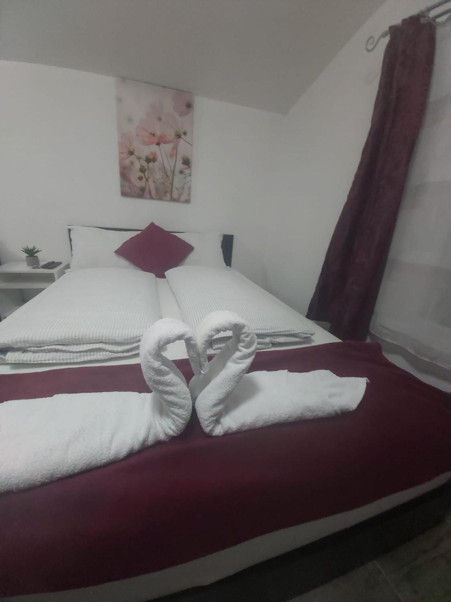 Panda Rooms มาริบอร์ ภายนอก รูปภาพ