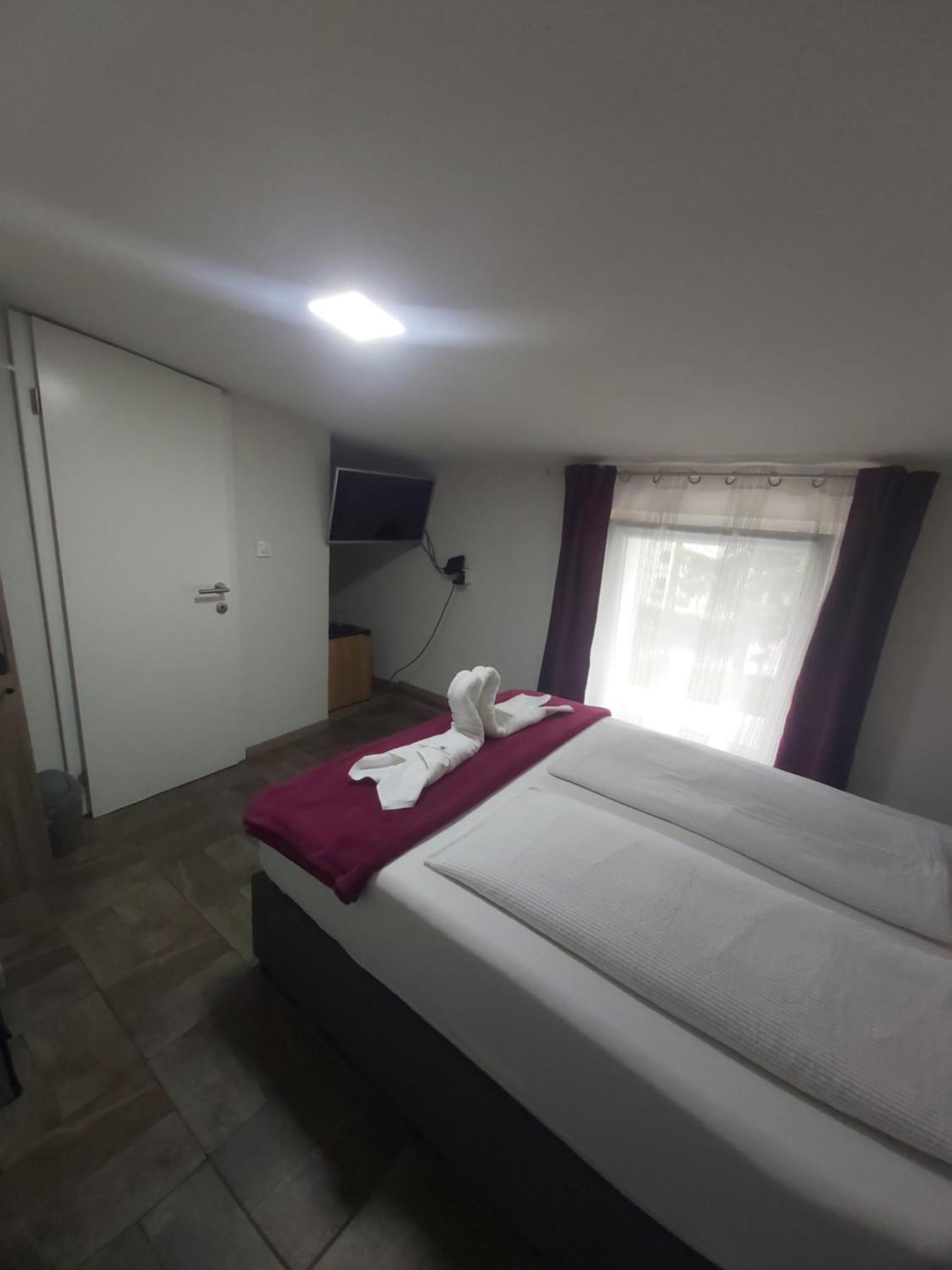 Panda Rooms มาริบอร์ ภายนอก รูปภาพ