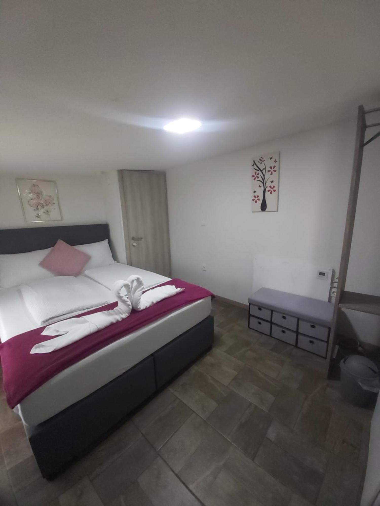 Panda Rooms มาริบอร์ ภายนอก รูปภาพ