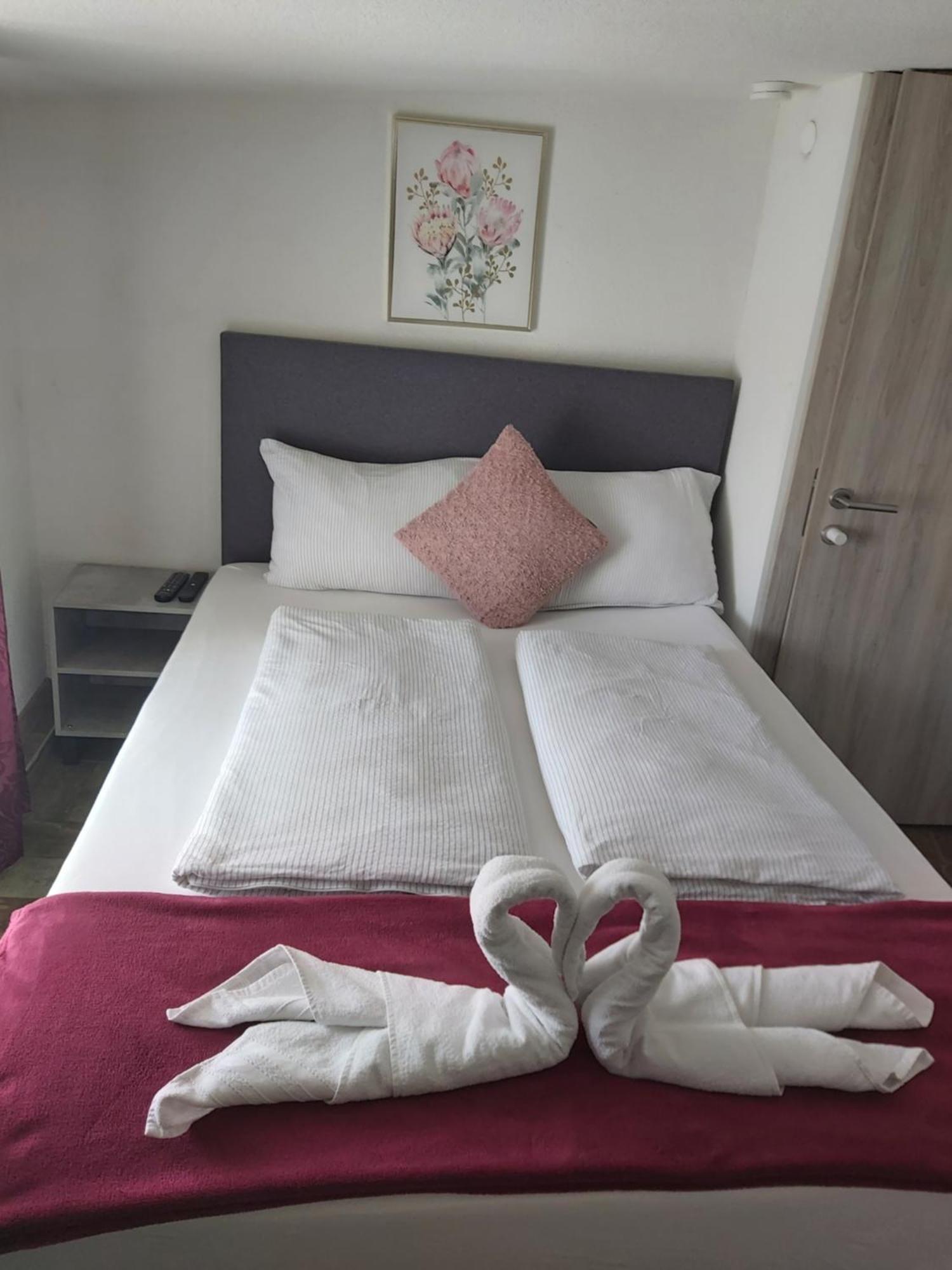 Panda Rooms มาริบอร์ ภายนอก รูปภาพ