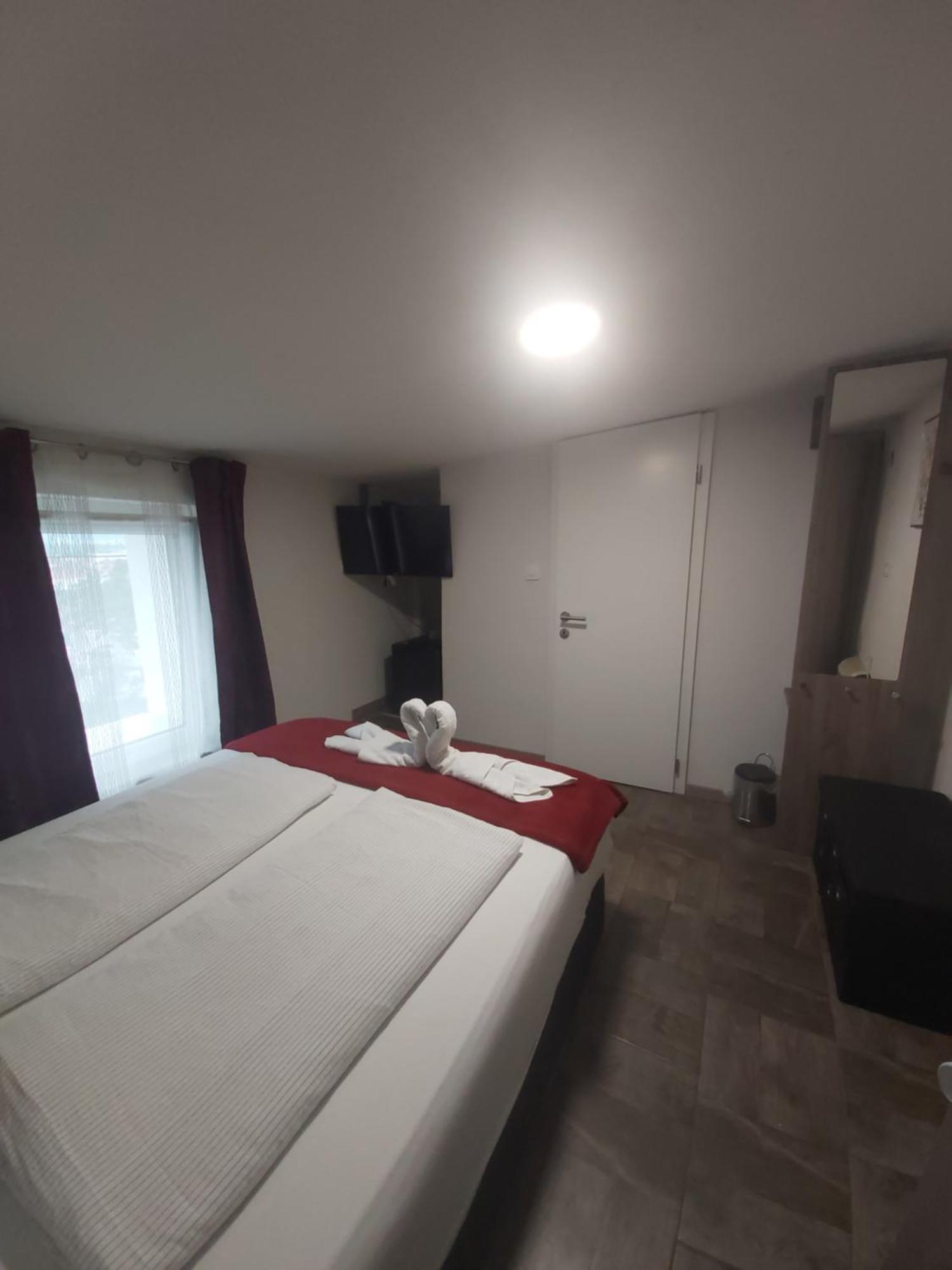 Panda Rooms มาริบอร์ ภายนอก รูปภาพ