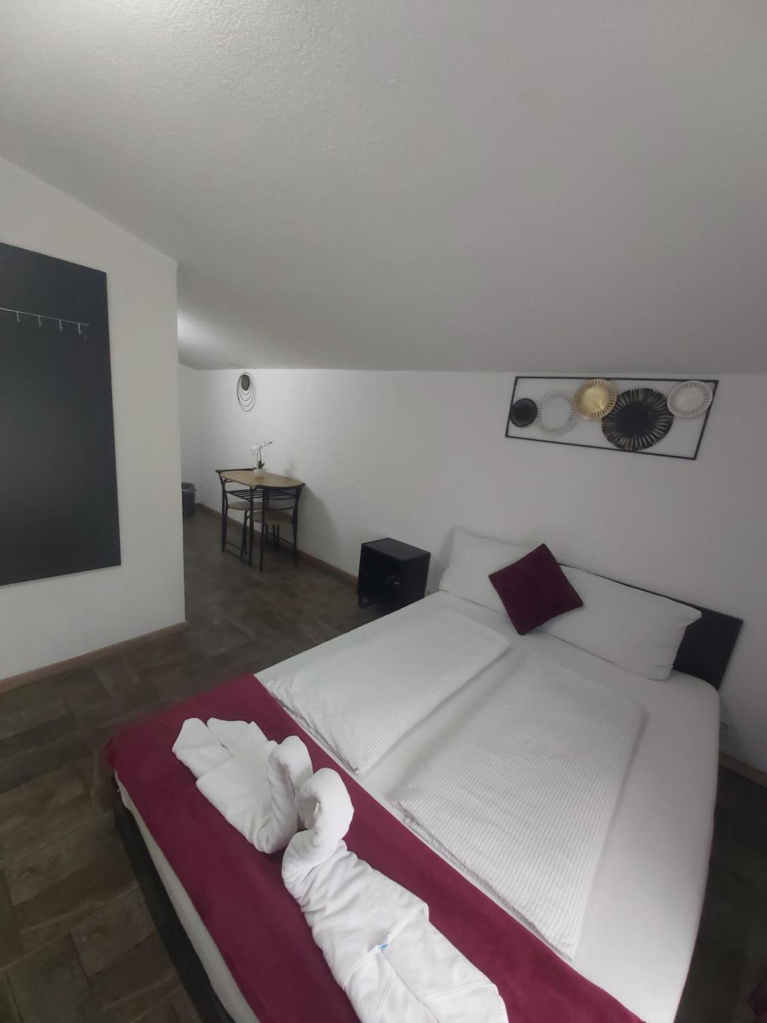Panda Rooms มาริบอร์ ภายนอก รูปภาพ